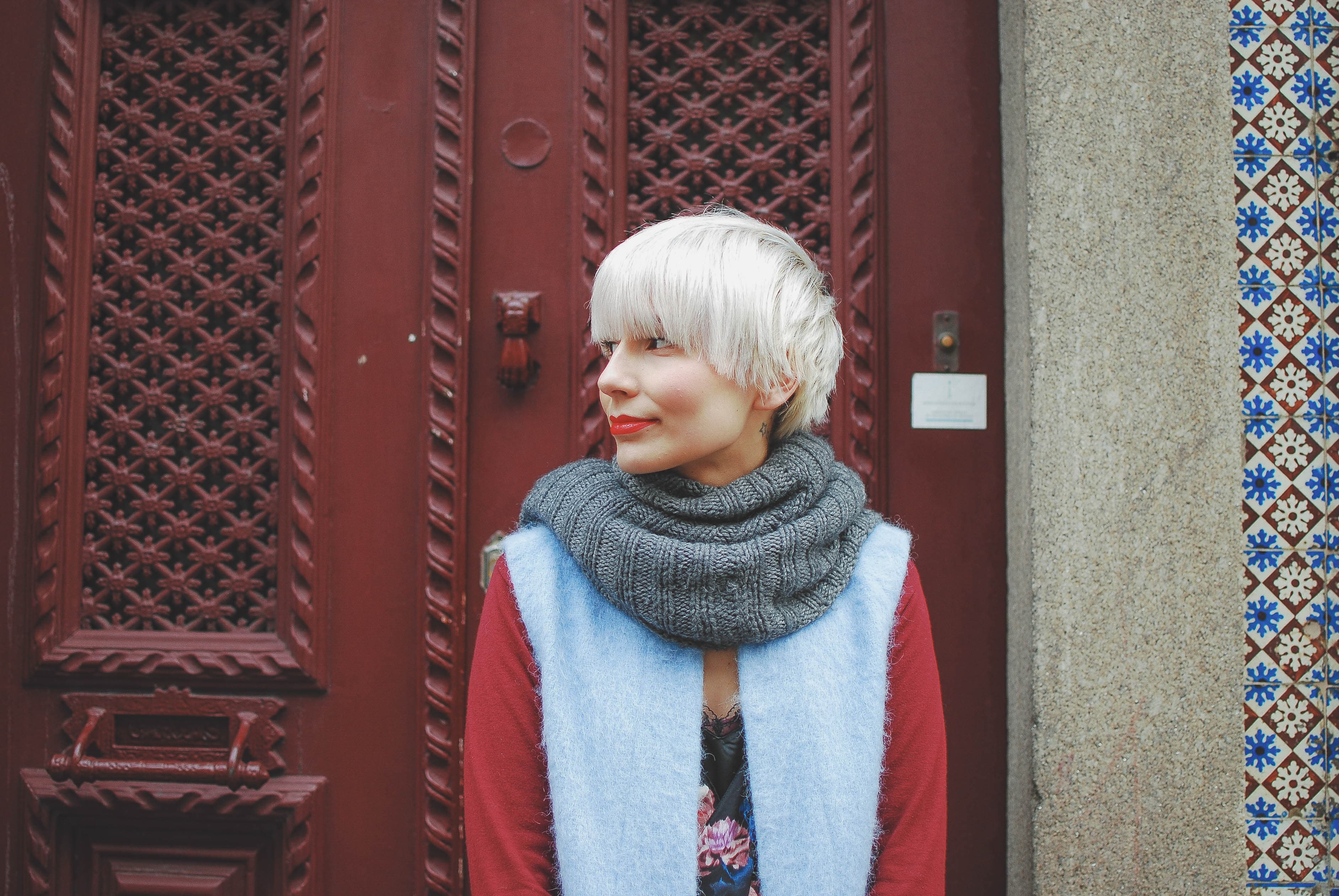 Blue (and red) is the warmest colour