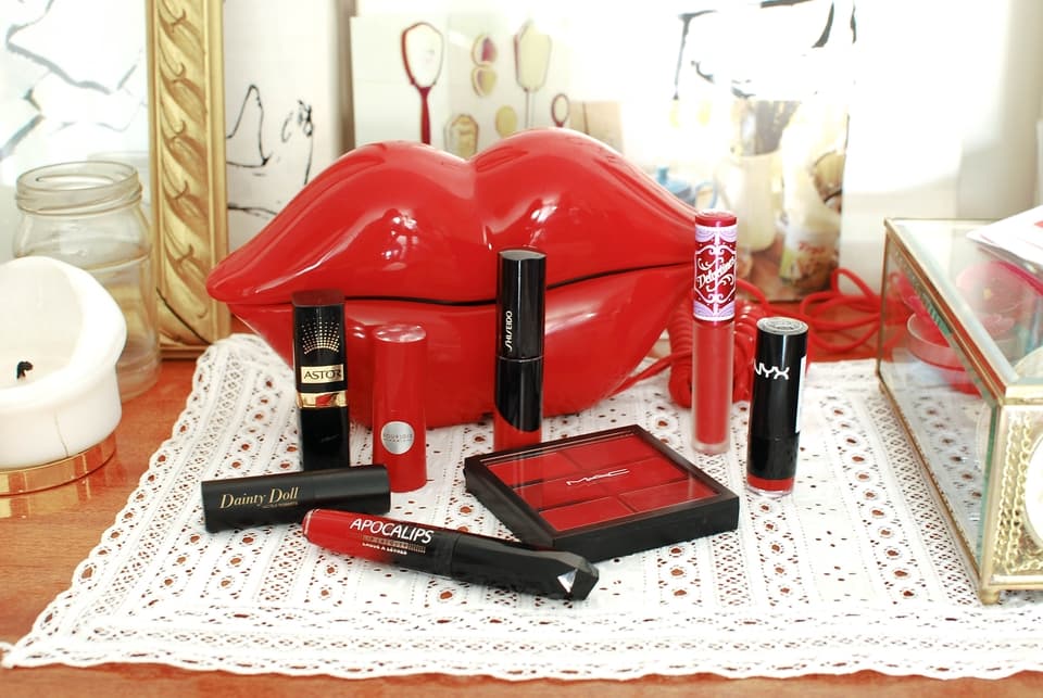 Oh no, not another red lipstick