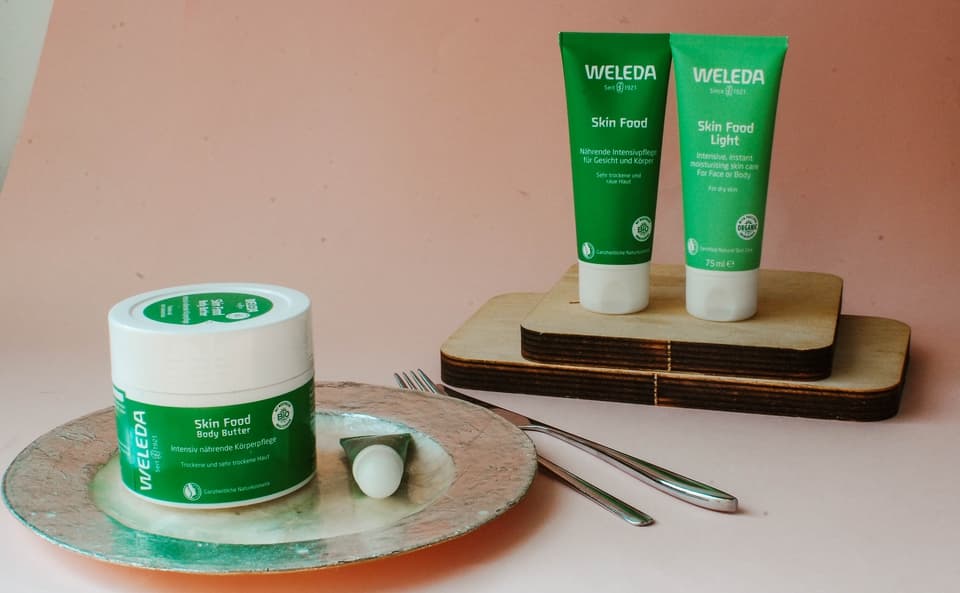WELEDA skin food